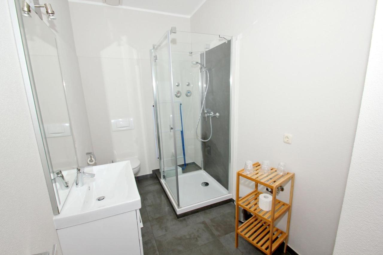 Balkon, Gratis Nutzung Vom Ahoi Erlebnisbad Und Sauna In Sellin - Residenz Strandeck Fewo01 Герен Екстер'єр фото